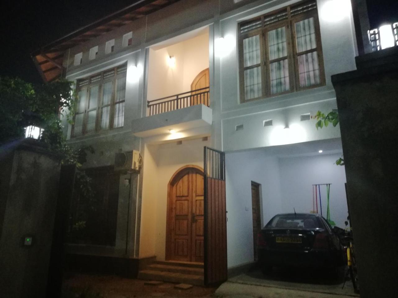 Air Port 5 Minutes Super Clean Upul Negombo Exterior foto