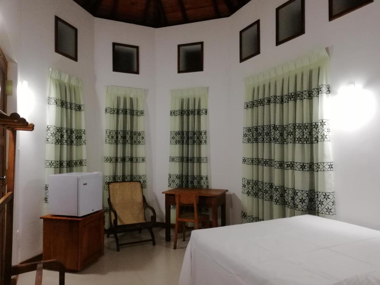 Air Port 5 Minutes Super Clean Upul Negombo Exterior foto